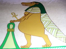 Thou�ris, d�esse hippopotame, protectrice des naissances.